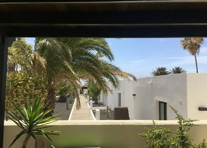 Bungalow Lido-Playa Roca Residence With Sea Front Access - Free Ac - Wifi